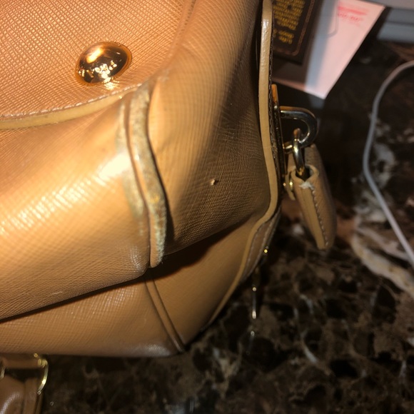 Authentic Prada Saffiano Caramello - Picture 7 of 8